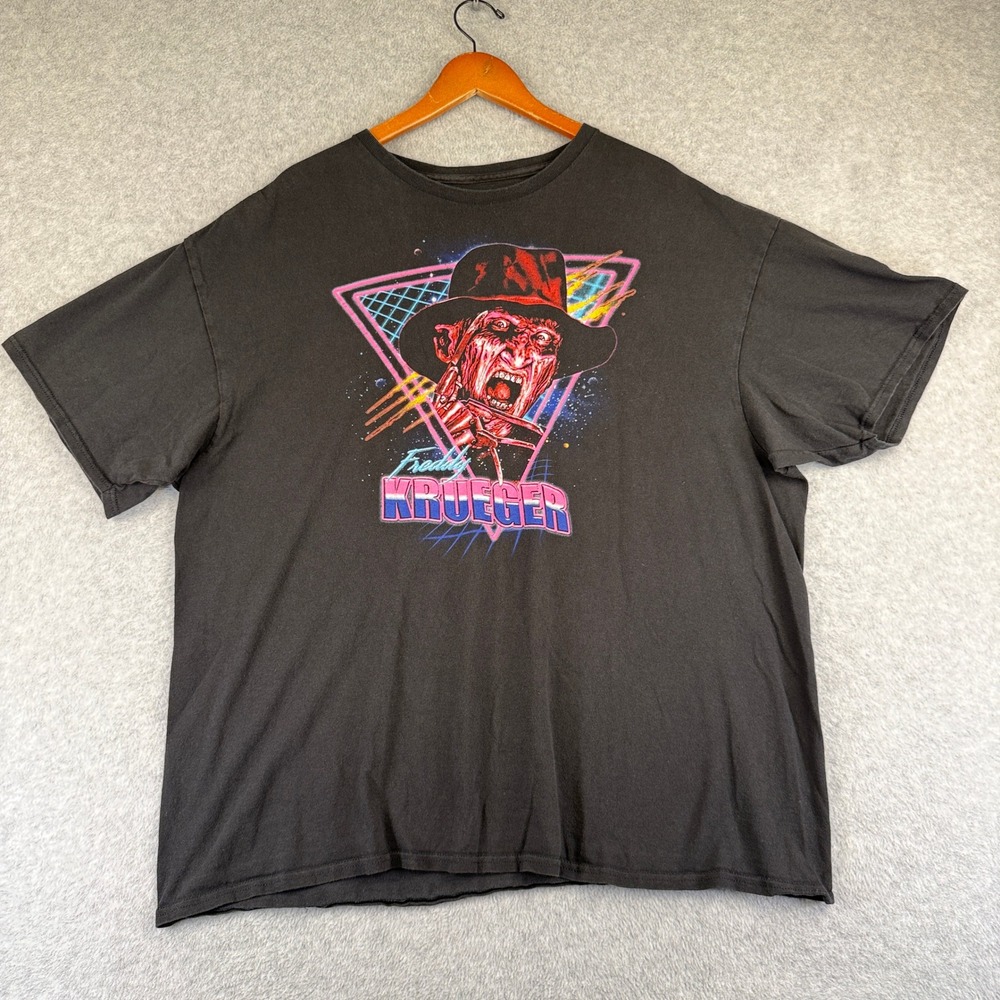 A Nightmare on Elm Street Freddy Krueger Graphic T-Shirt Mens 2XL Black Cotton